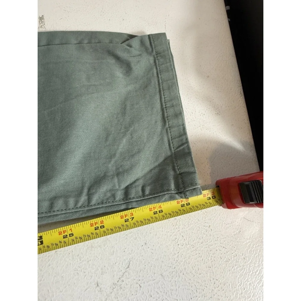 Eddie Bauer Men's 32x32 Green ‎ Utility Casual Pants EUC